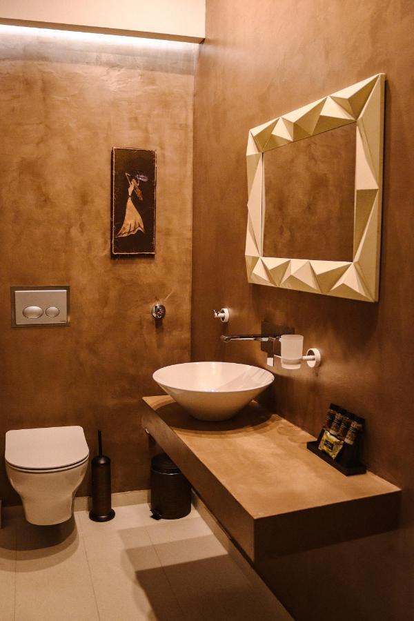 Alto Apartment