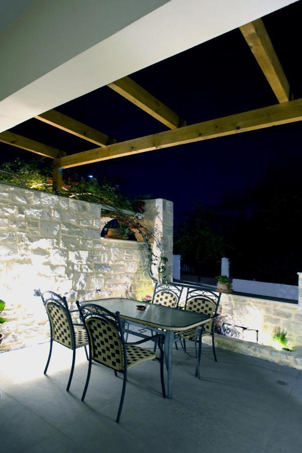 Apartment Kastro