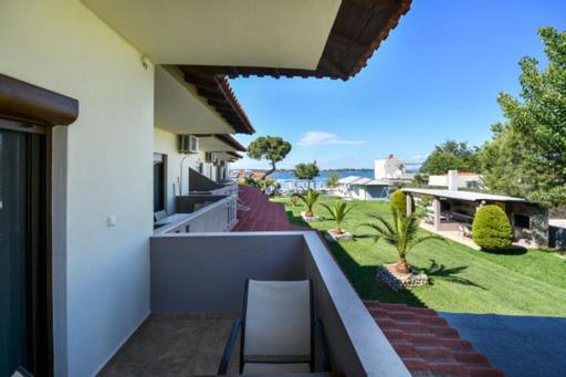 Zinozis Apartment Vourvourou
