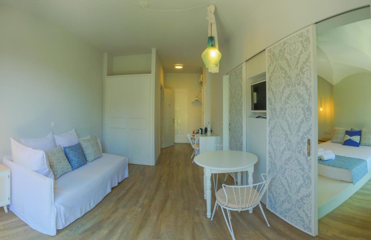 Electra Luxury Aparthotel