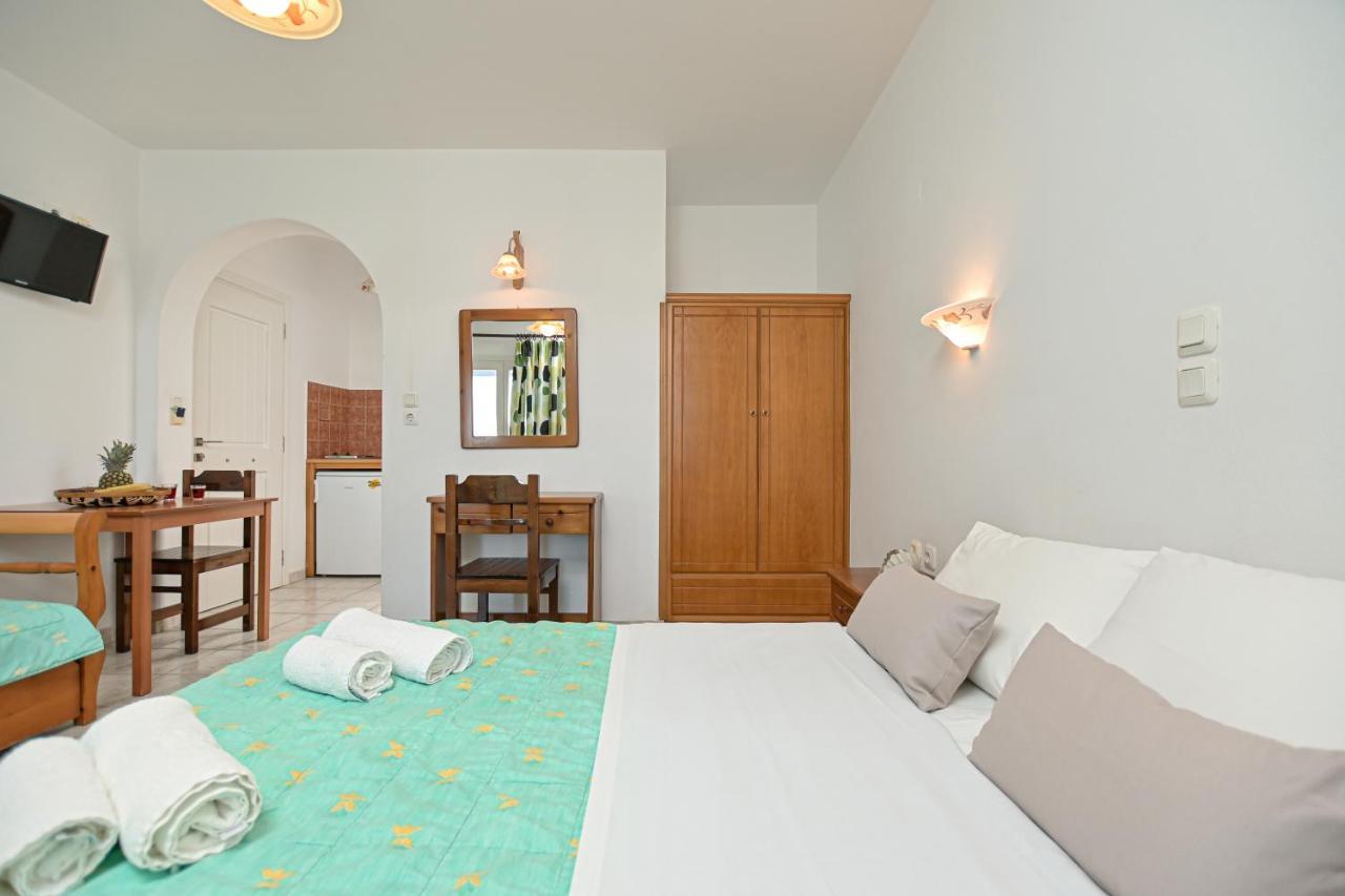 Alykes & Apartment Agios Prokopios (Naxos)
