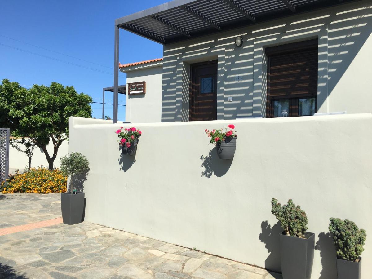 Apartment Caviro Moudhros
