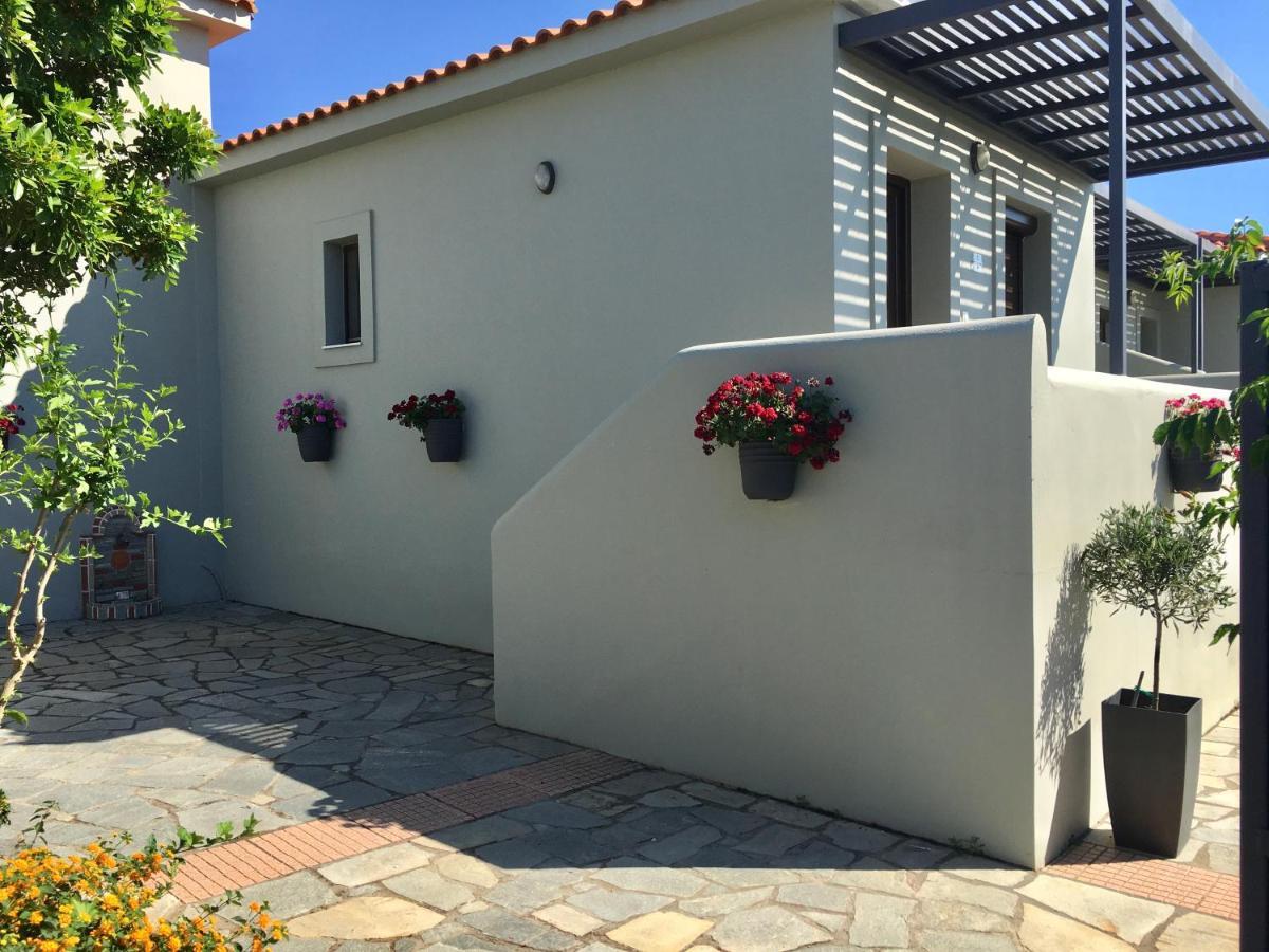 Caviro Apartment