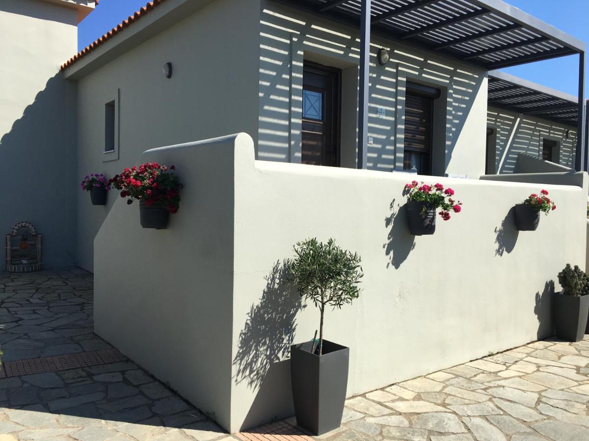 Apartment Caviro Moudhros