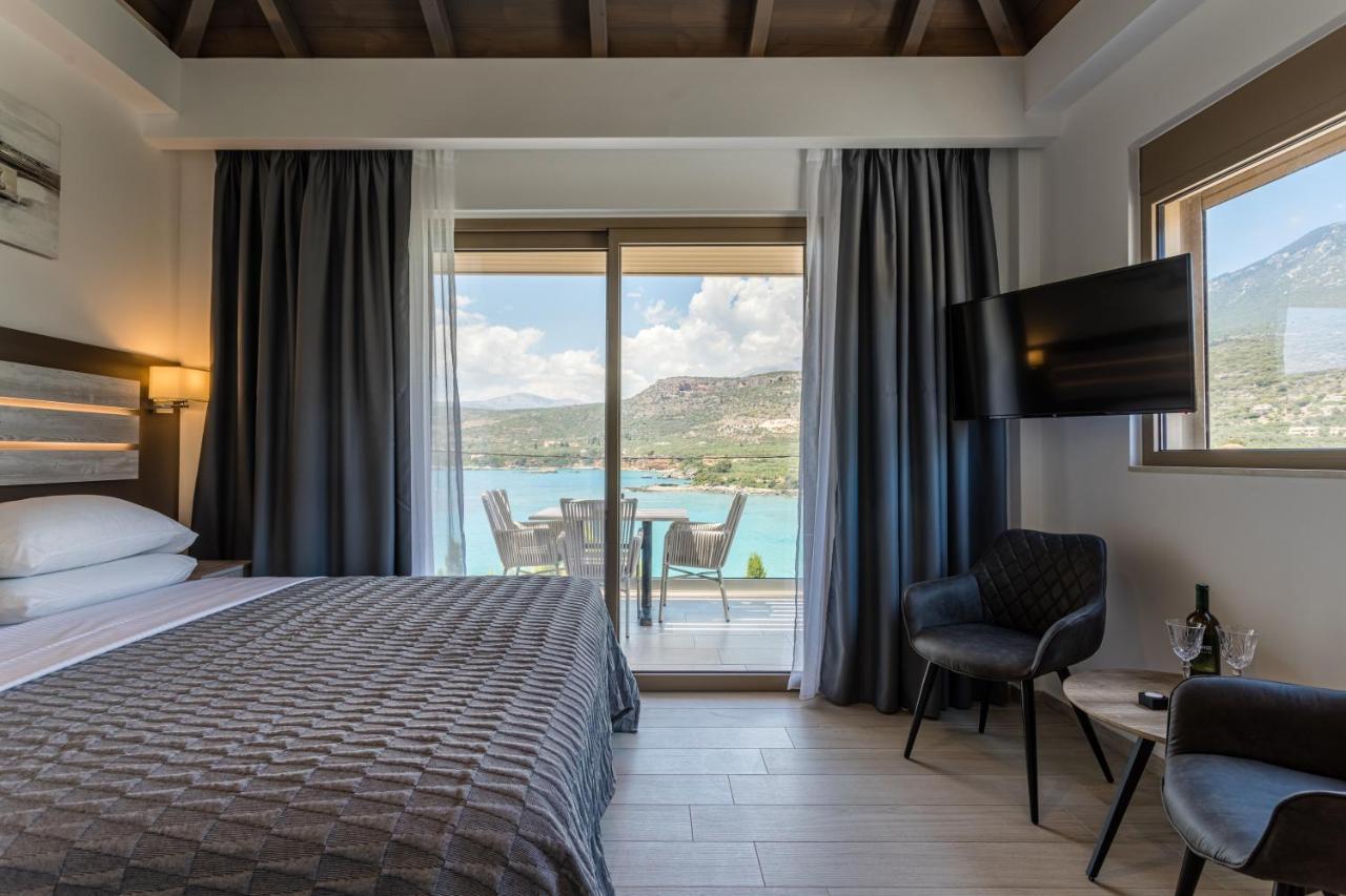Lighthouse Apartment Stoupa
