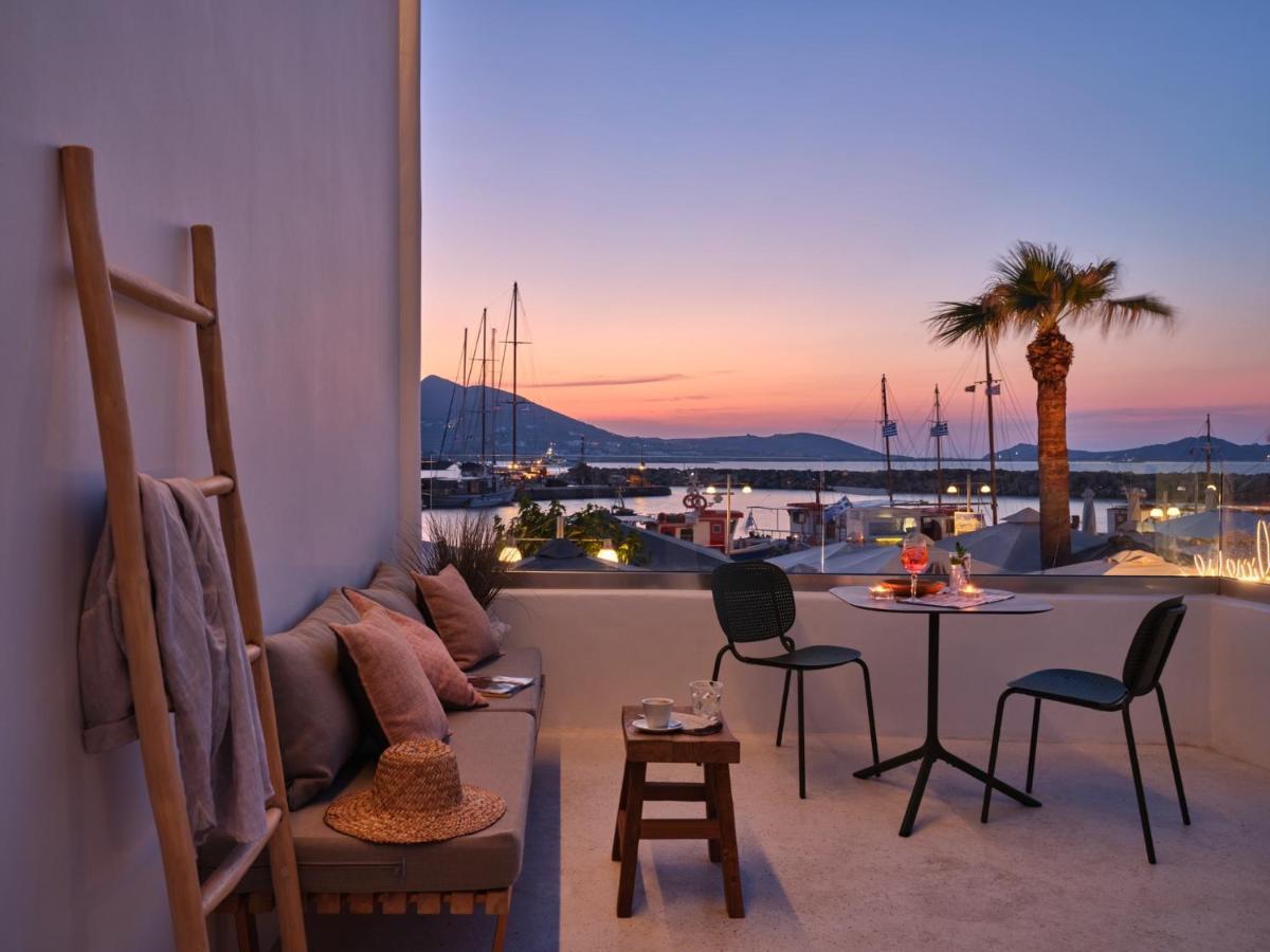 Karino * Naousa (Paros)