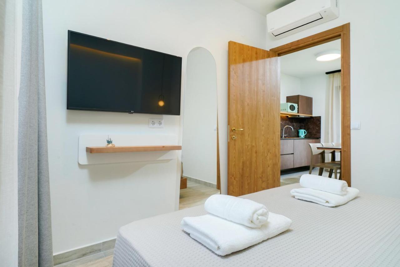 Oikies Doreta Aparthotel Chrysi Ammoudia