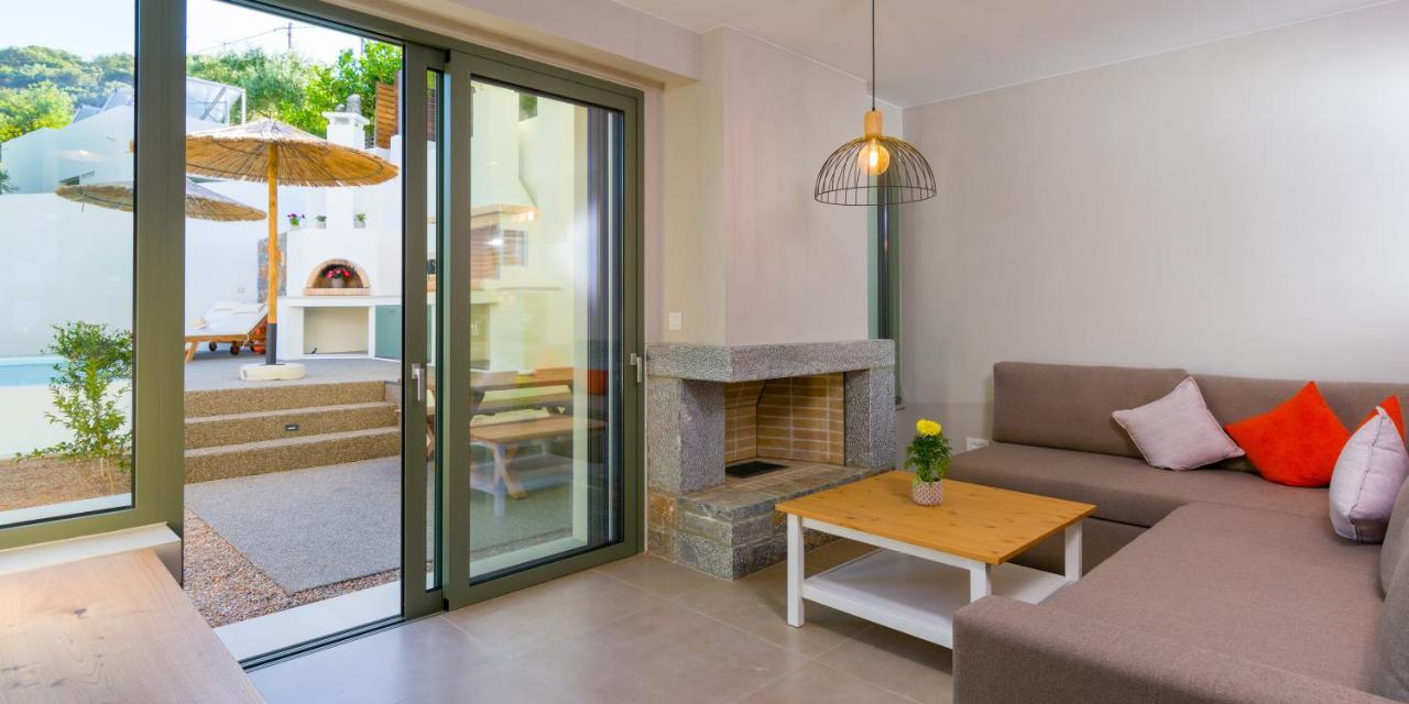 Pakio Luxury : Private Cretan Holidays *