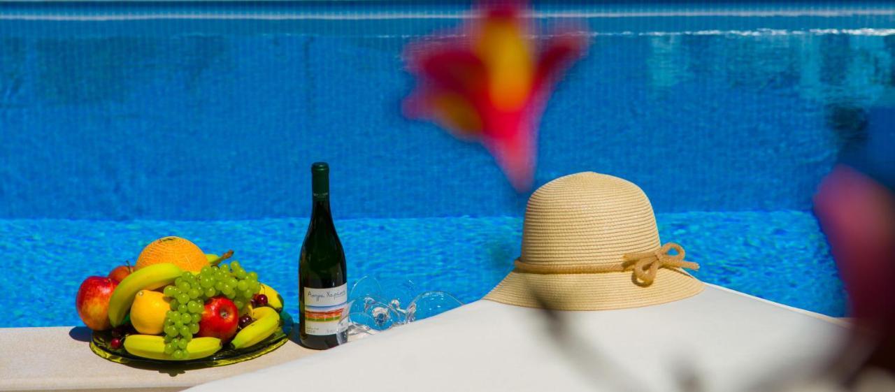 Pakio Luxury : Private Cretan Holidays *