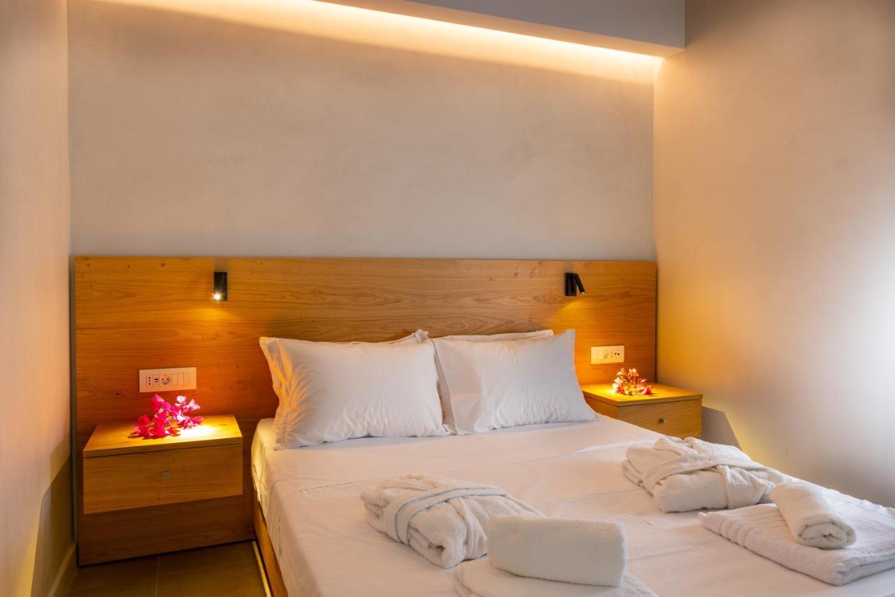 Pakio Luxury : Private Cretan Holidays * Milatos