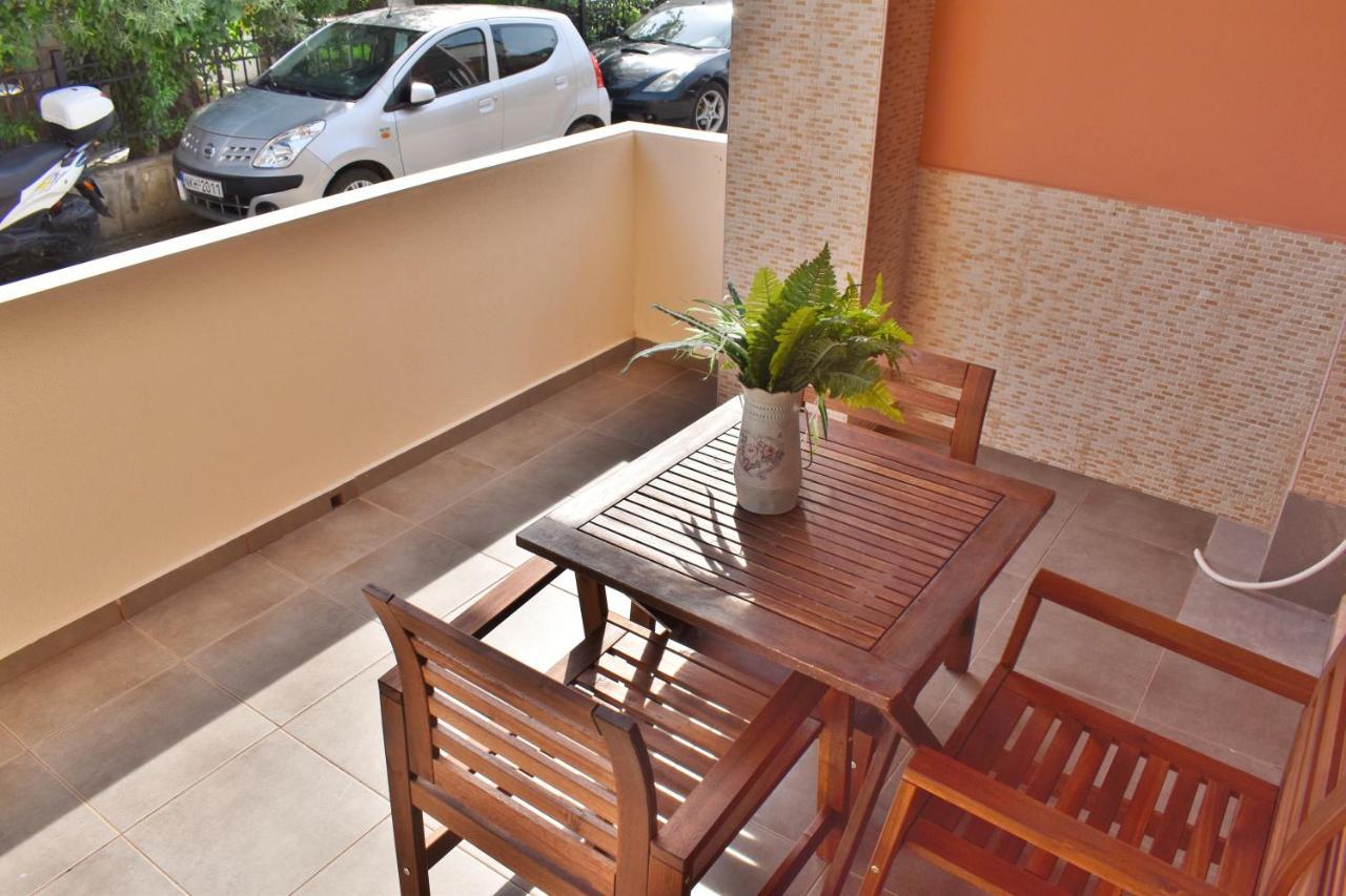 Kripis Studio * Pefkochori