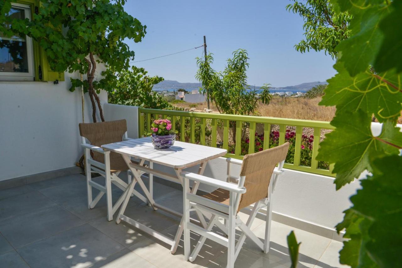 Zeras Adamantas (Milos)