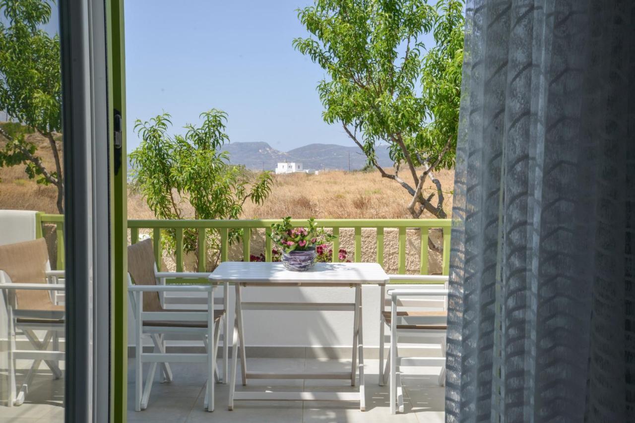 Zeras Adamantas (Milos)