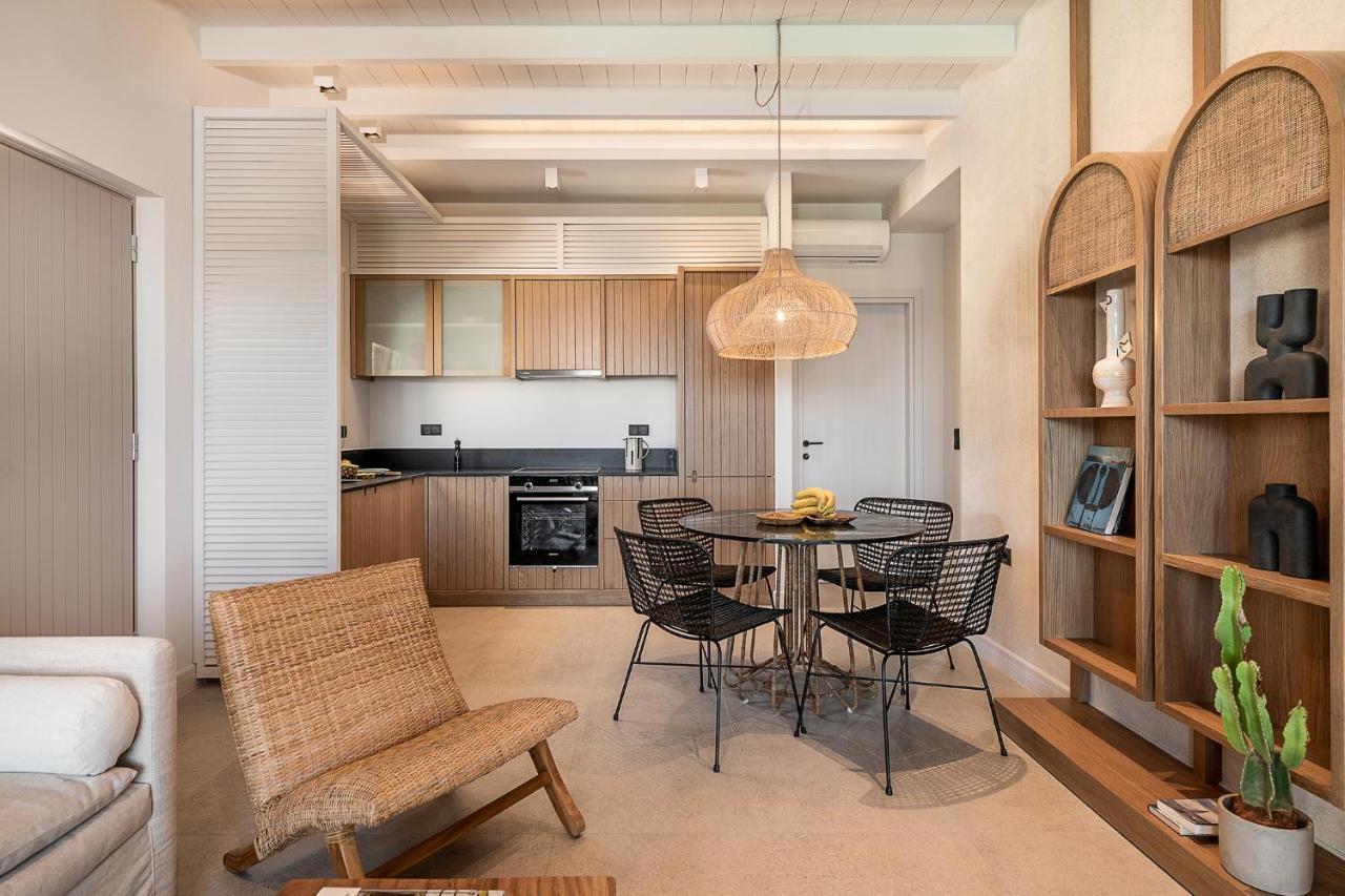 Brand New Lux Kokomo Aura W/ Private Pool, 400m To Beach! *