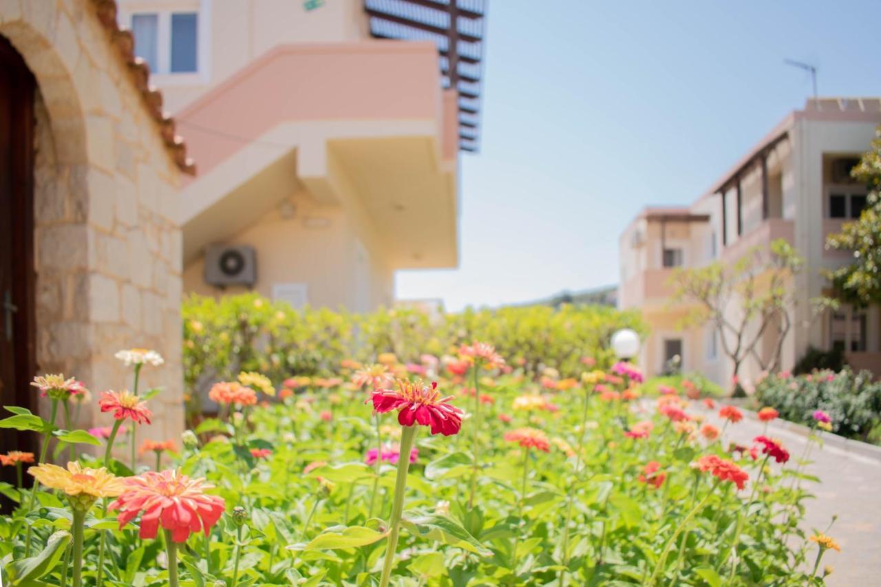 Aparthotel Evdokia Agia Marina (Crete)