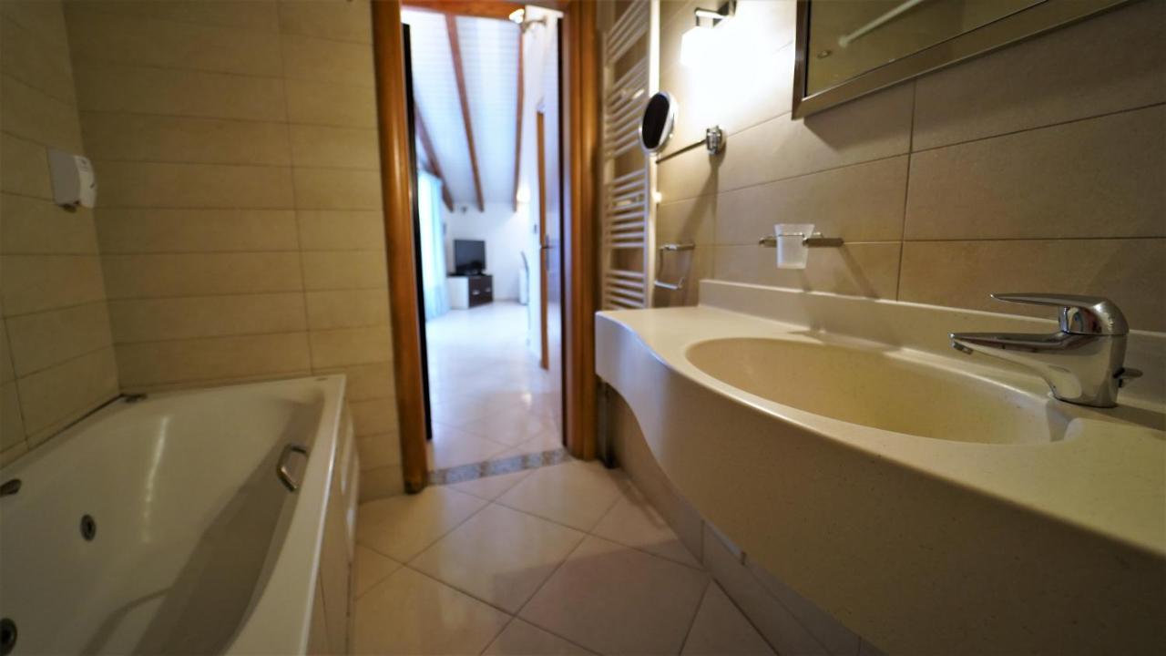 Apartment Zigouris House Parga