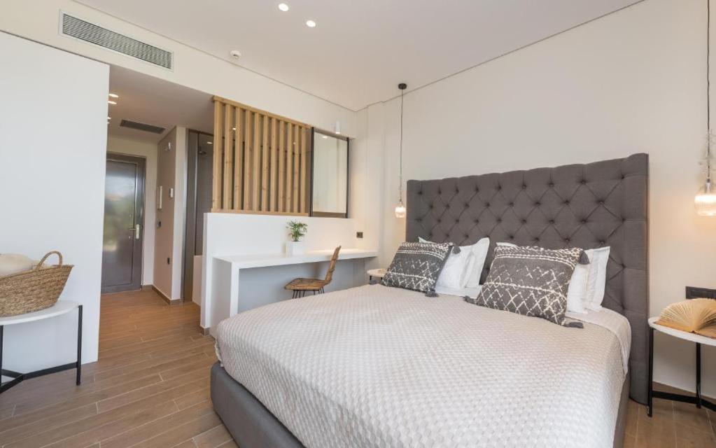 Eptanisos Beachfront Zante Aparthotel 2*