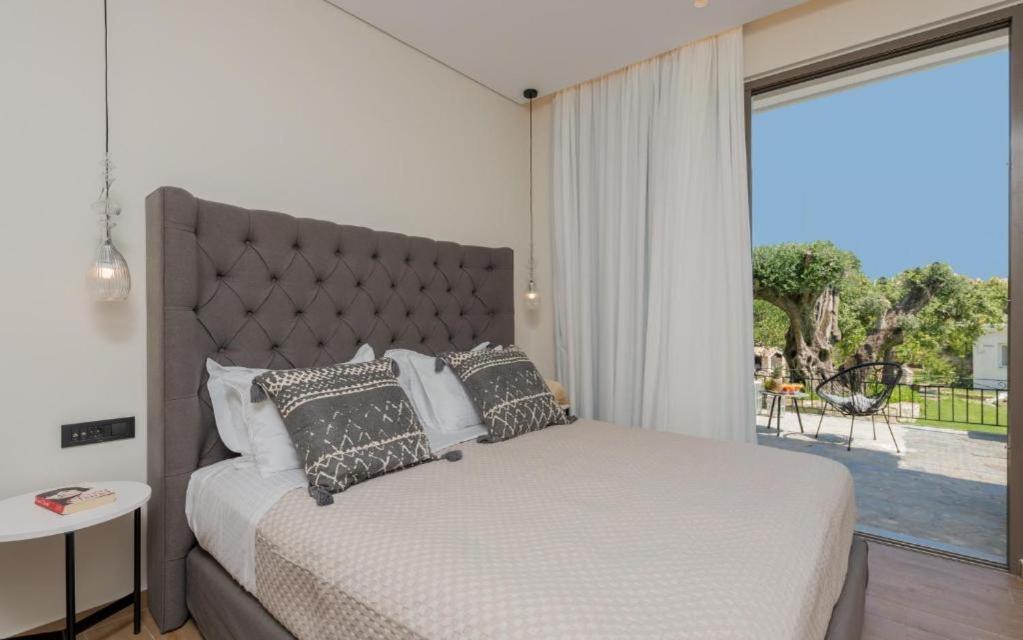 Aparthotel Eptanisos Beachfront Zante