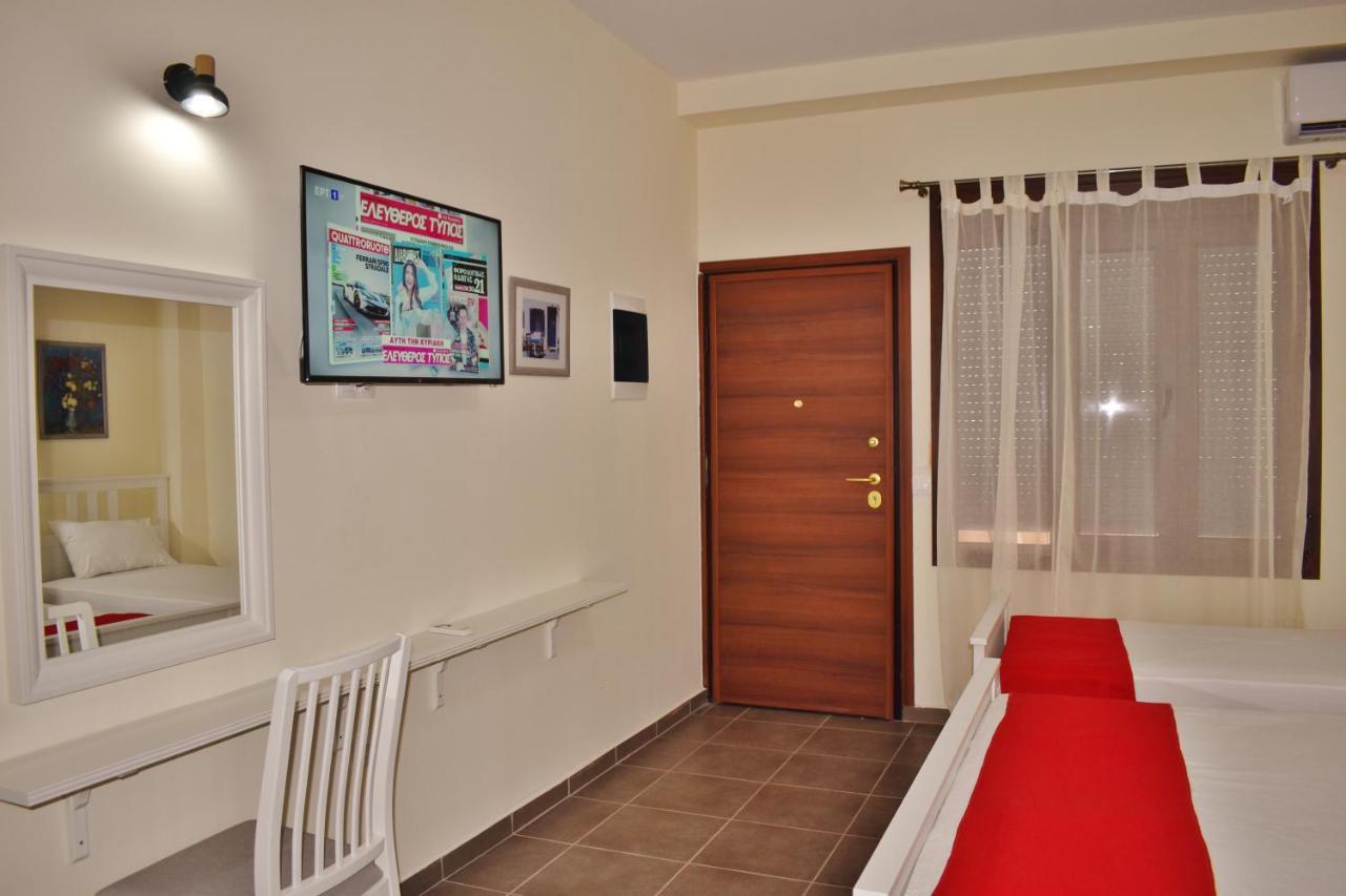 Kripis Studio Apartment Pefkochori