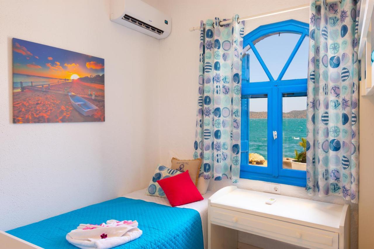 Holiday home Eleftheria Sea Side Traditional House *