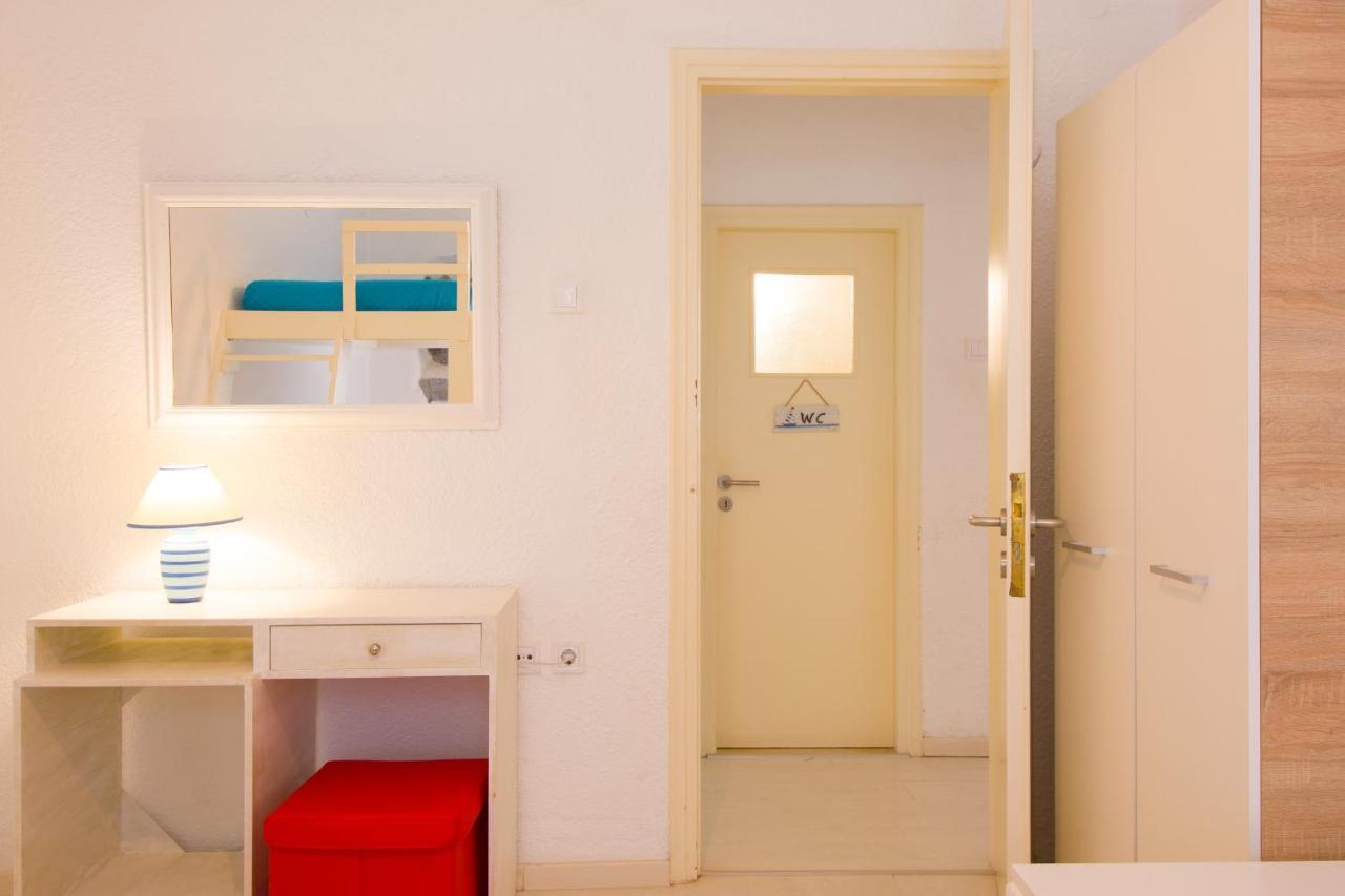 Holiday home Eleftheria Sea Side Traditional House *