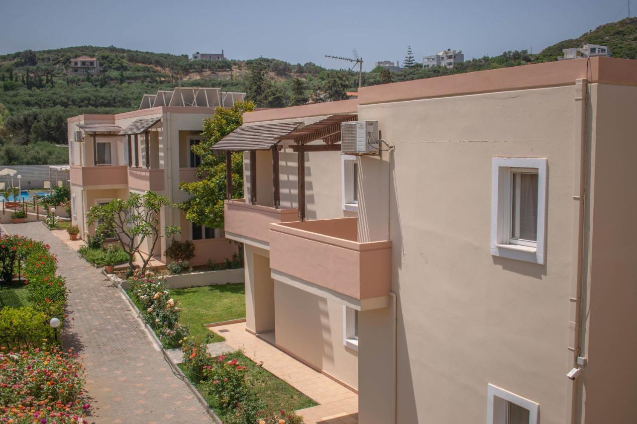 Aparthotel Evdokia