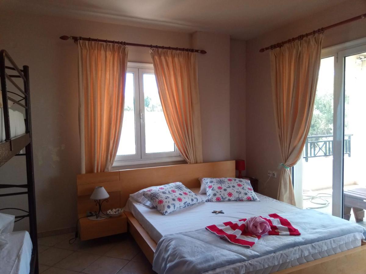 Hostel Saint George Karteros