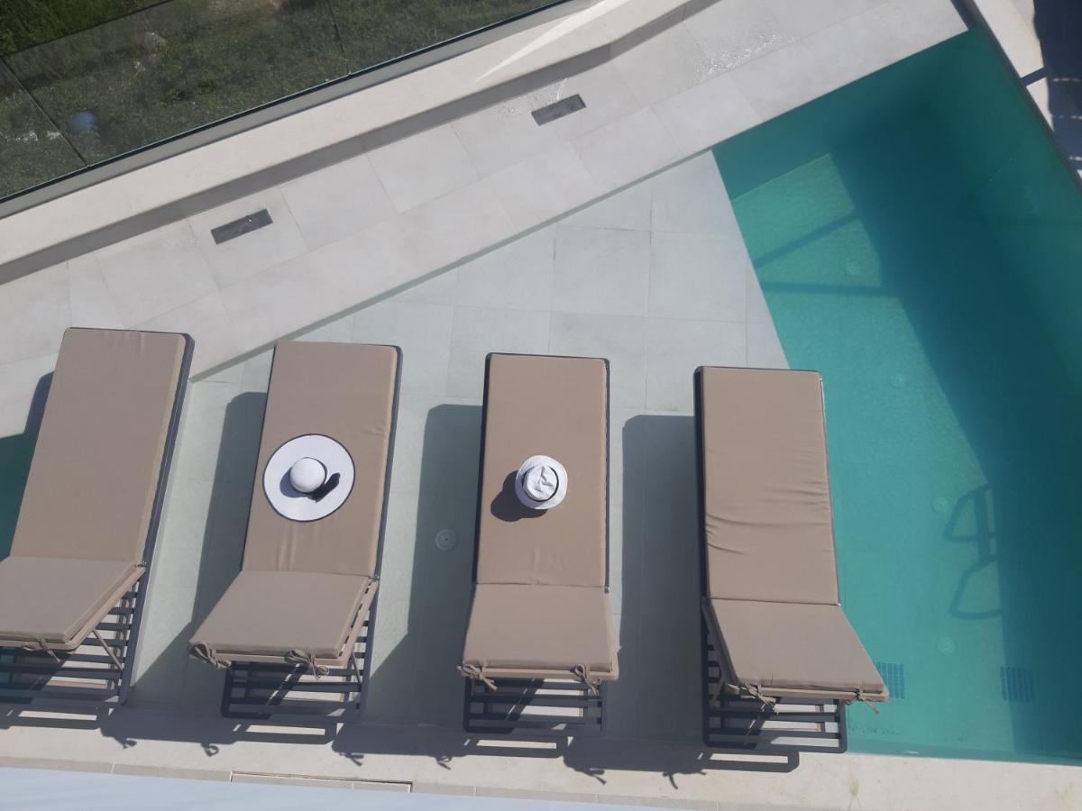 Luxury Dioskouroi Eco Pool & Jacuzzi Villa