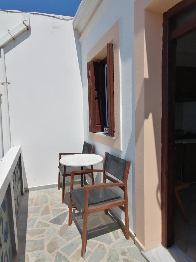 Kalliopis * Olympos (Karpathos)