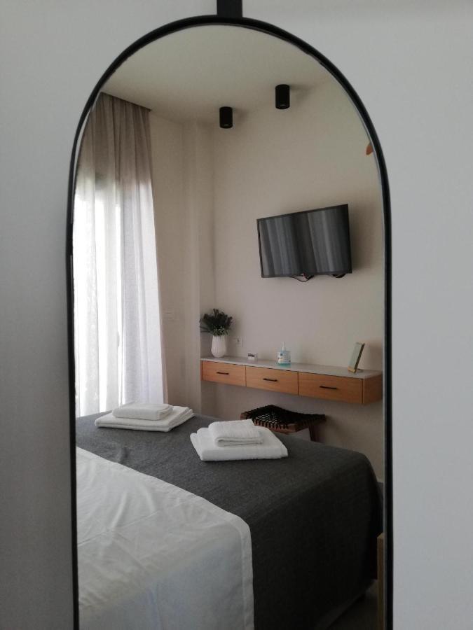 Lenico Seafront Villa