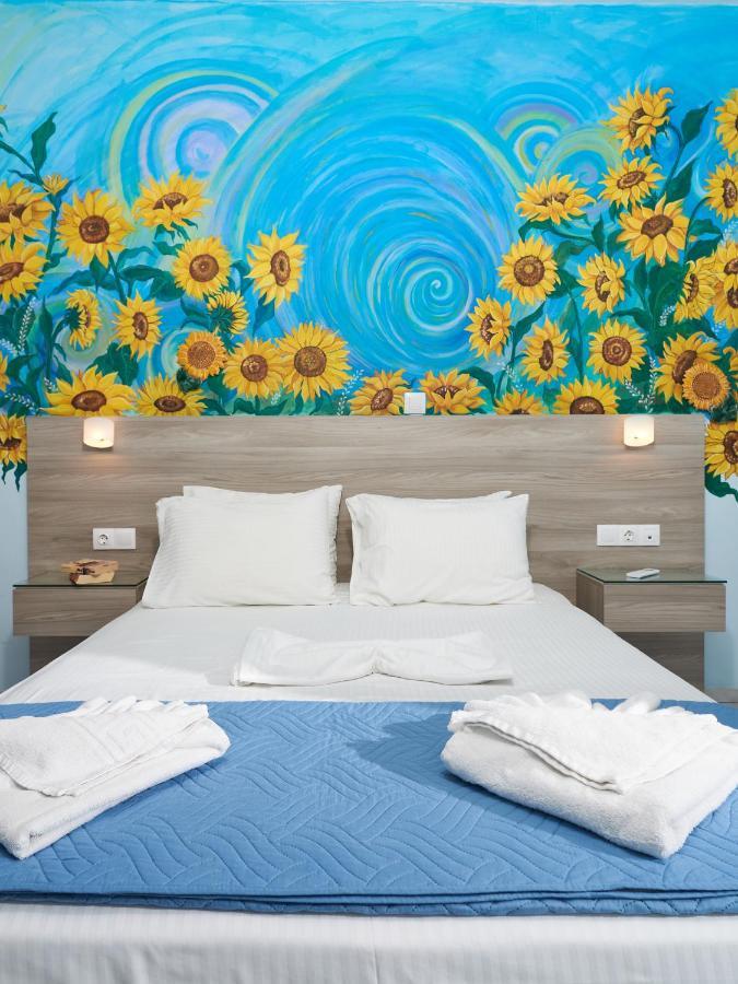 Aptera Beach Hotel 3*