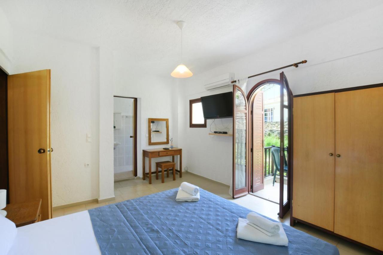 Aparthotel Galini *