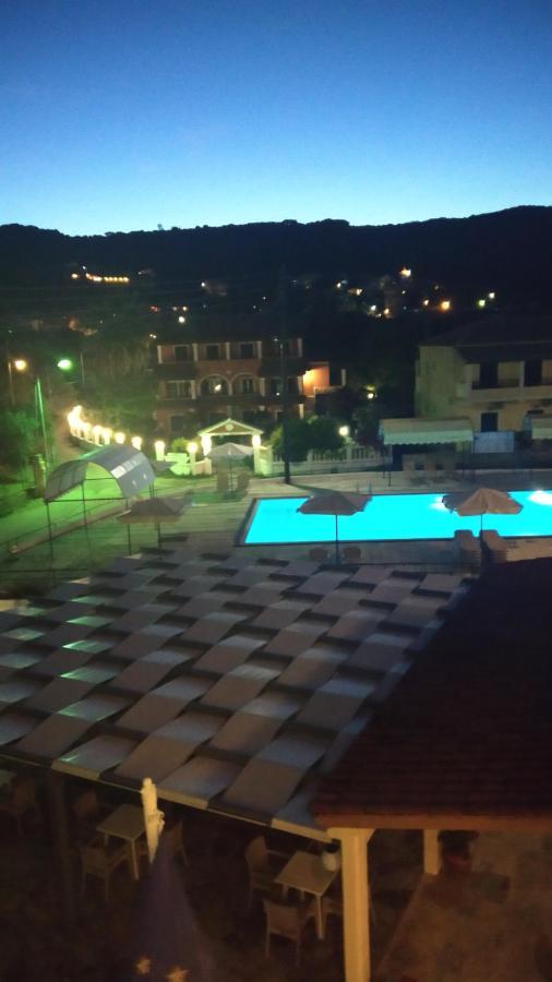 Hotel Prassino Nissi