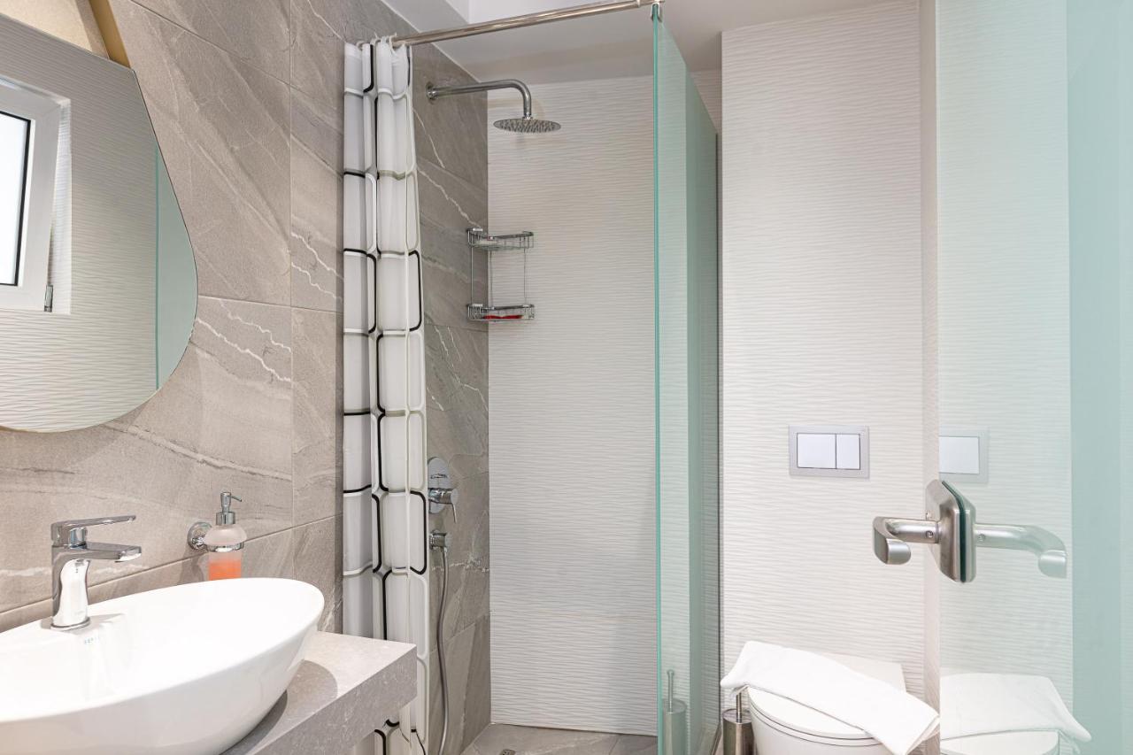 Aparthotel Akrogiali 