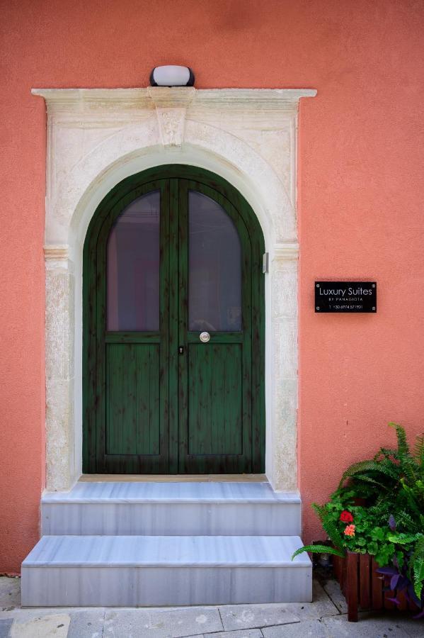 Luxury By Panagiota Aparthotel