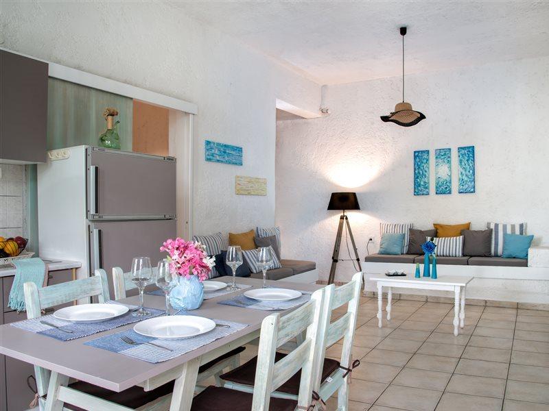 Amazona Aparthotel Agia Pelagia (Crete)