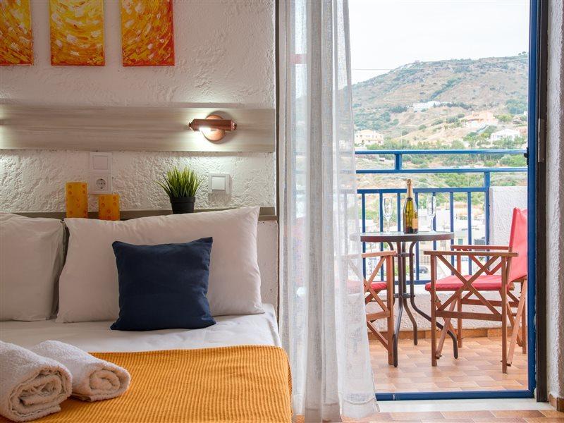 Amazona Aparthotel Agia Pelagia (Crete)