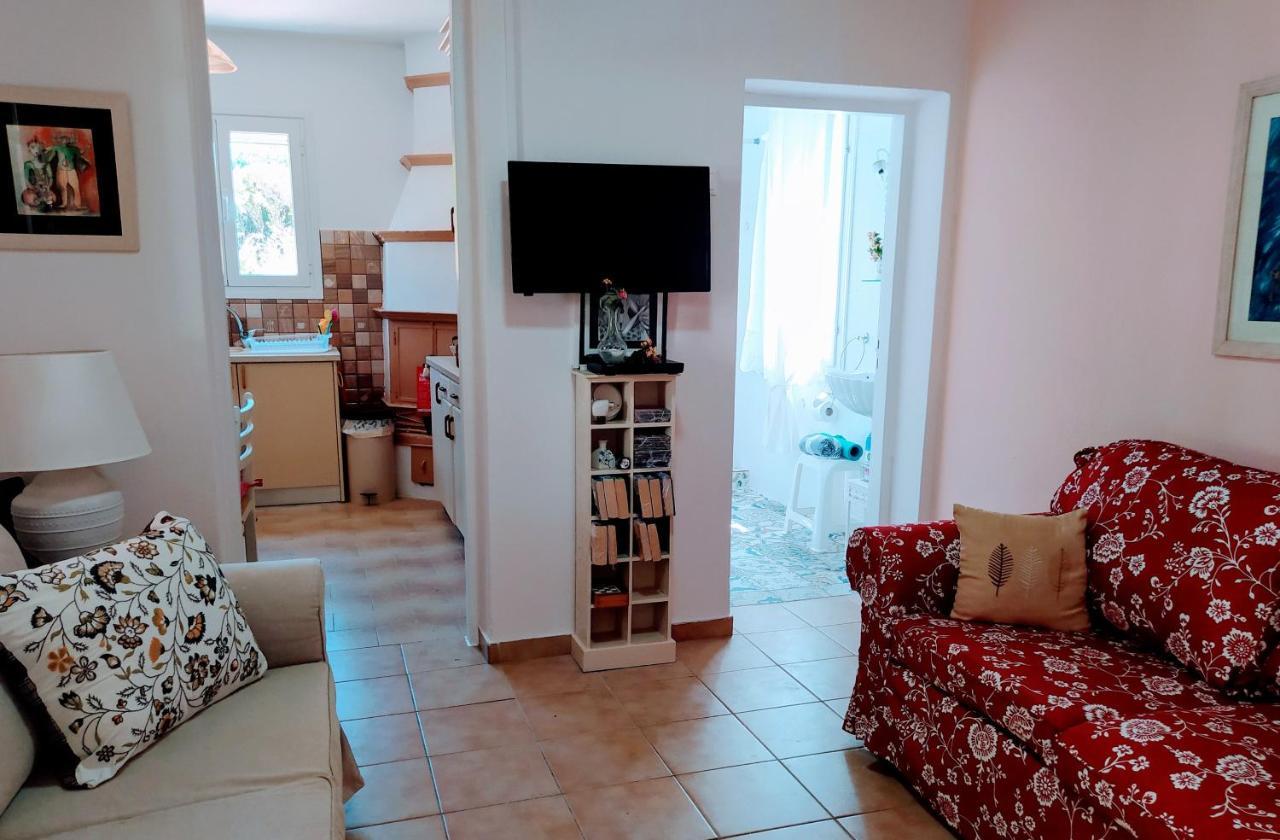 Ireni Waterfont Holiday home *