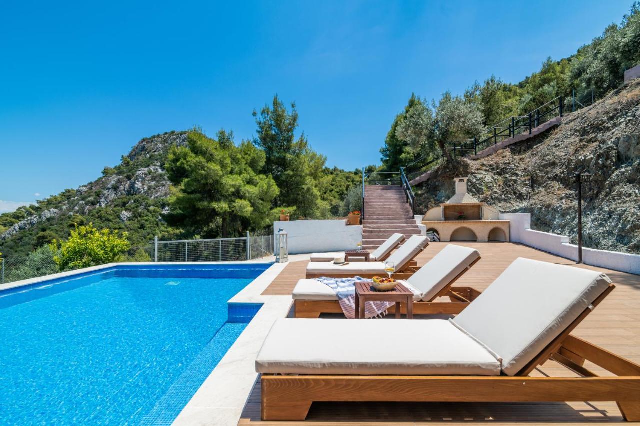 Pantheon Villa Epidaurus