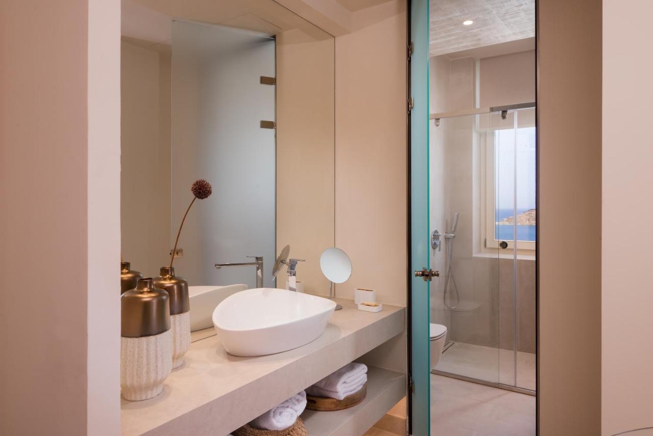 Hotel Ydor & By Sandglass