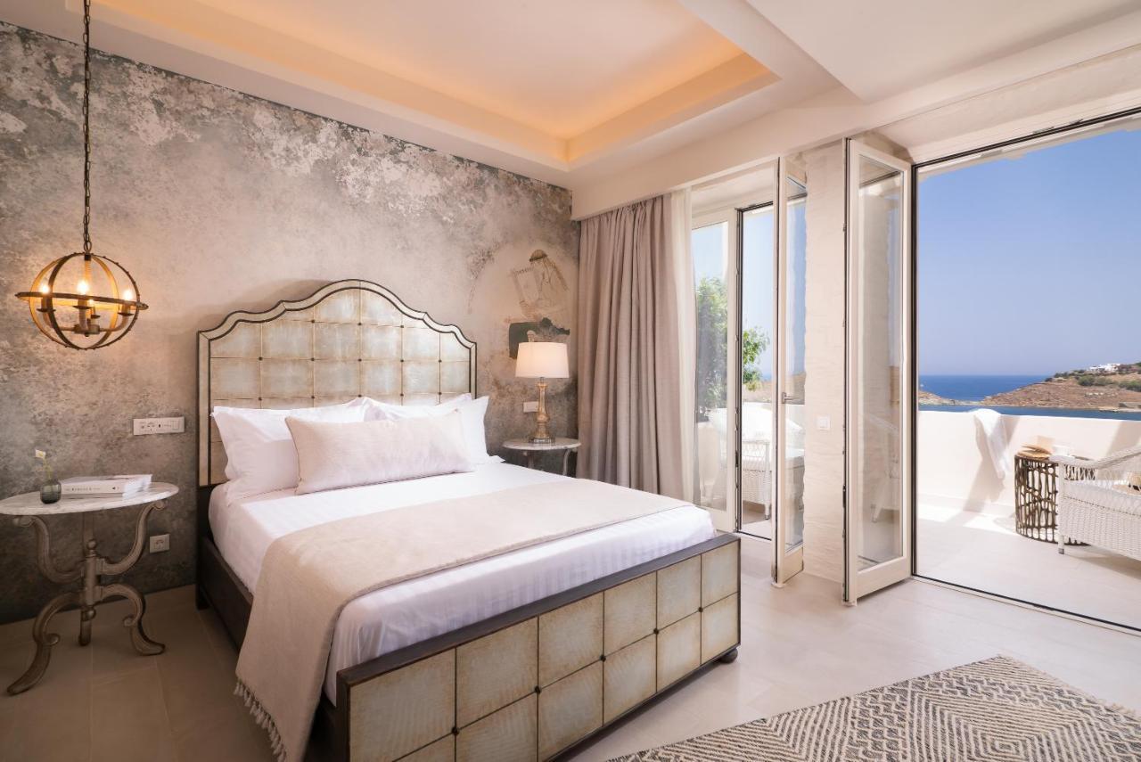 Hotel Ydor & By Sandglass