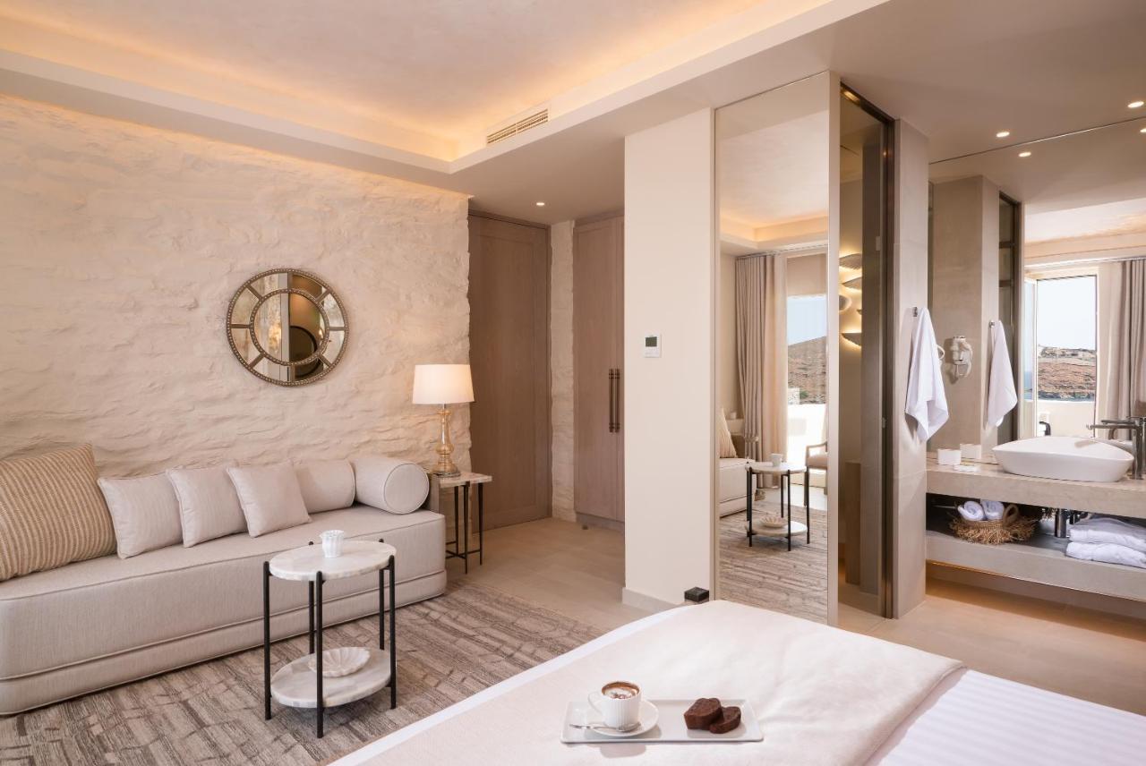 Hotel Ydor & By Sandglass