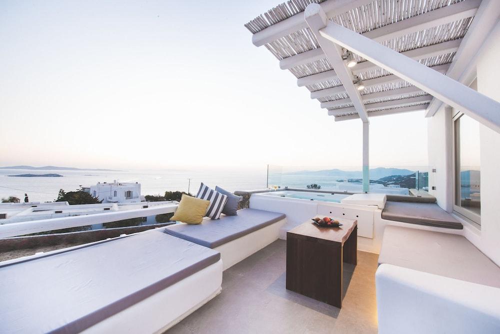 Hotel Adel Private 4*