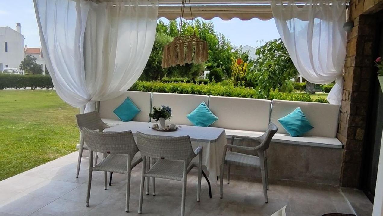 Holiday home Anemi 50m From The Sea Nea Skioni