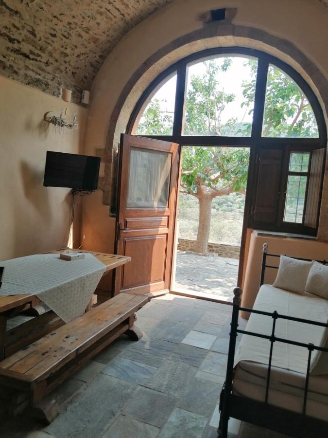 Guest house Guesthousekamara