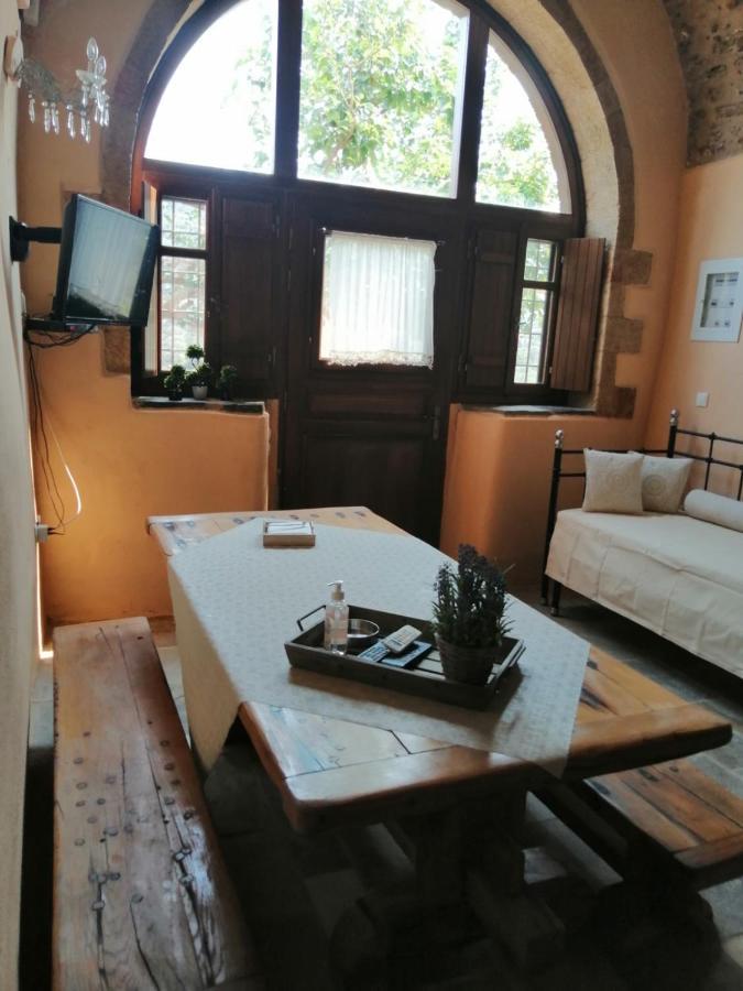 Guesthousekamara Guest house *