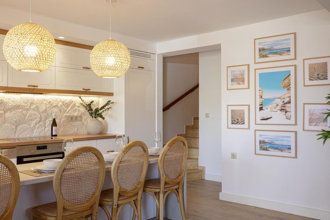 Villa Seashell -wonderful Newly Renovated On The *
