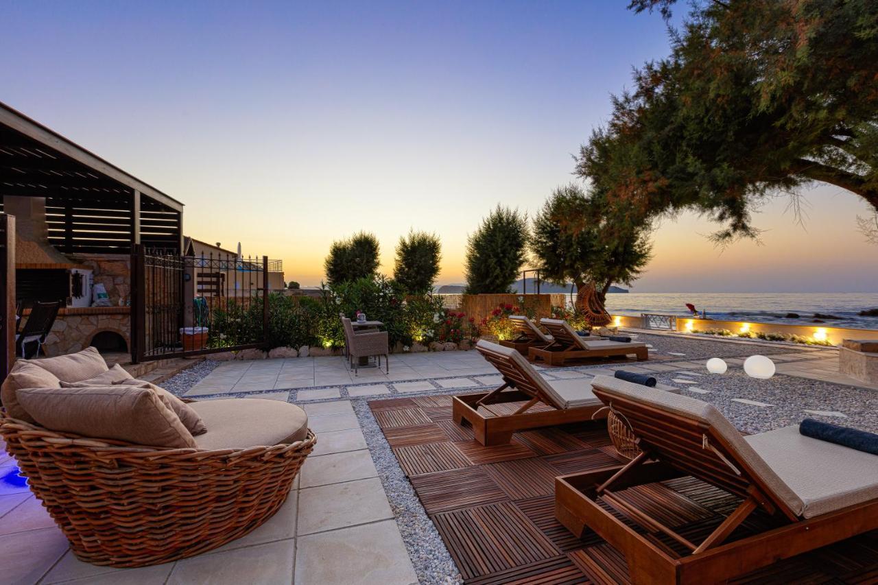 Seashell -wonderful Newly Renovated On The