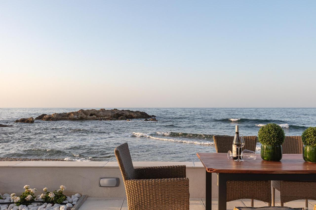 Villa Seashell -wonderful Newly Renovated On The