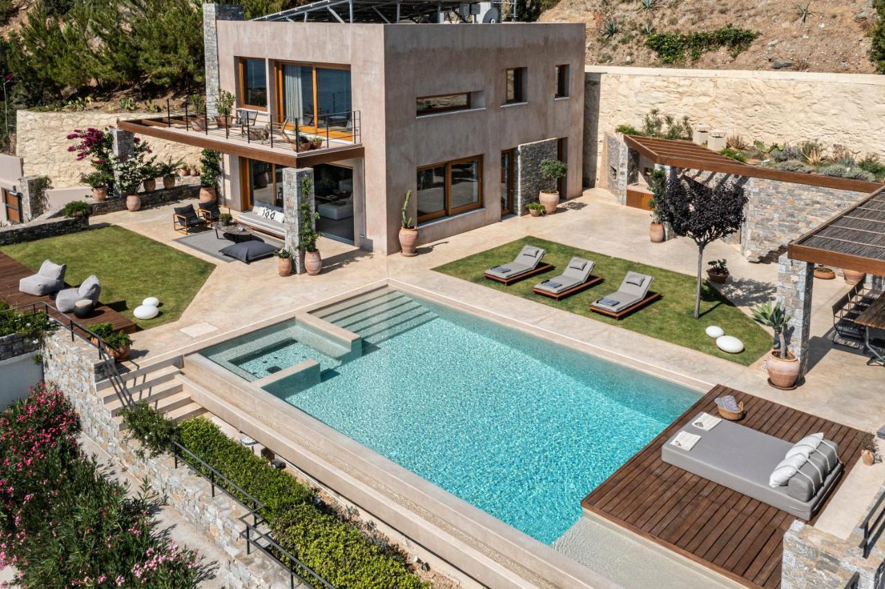 Octo Villa Palaiokastro (Crete)